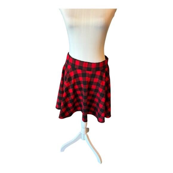Urban Coco Red Buffalo Check Skirt Size XL - Picture 1 of 5